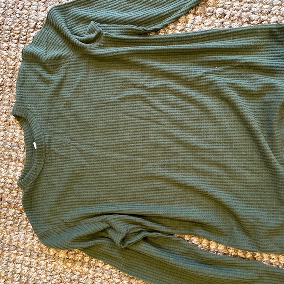 Old navy men’s lightweight shirt - Picture 1 of 1